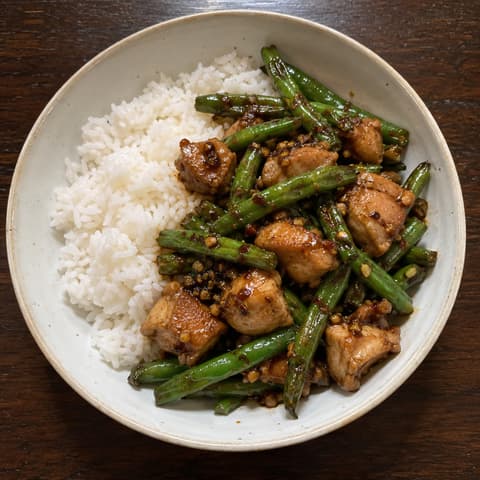 Sichuan-Inspired Chicken & Green Beans